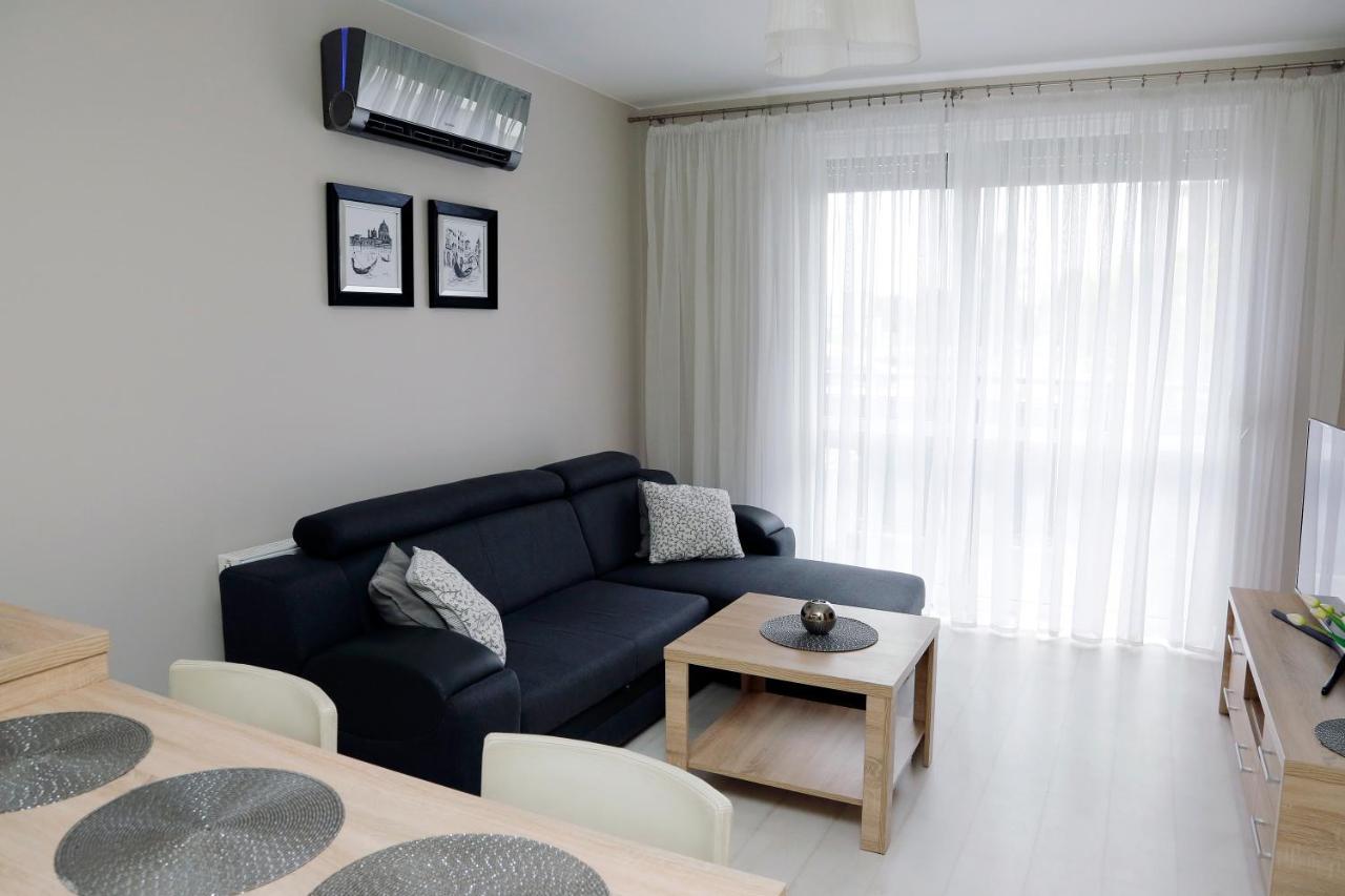 Apartament Teresa W Uniejowie Buitenkant foto