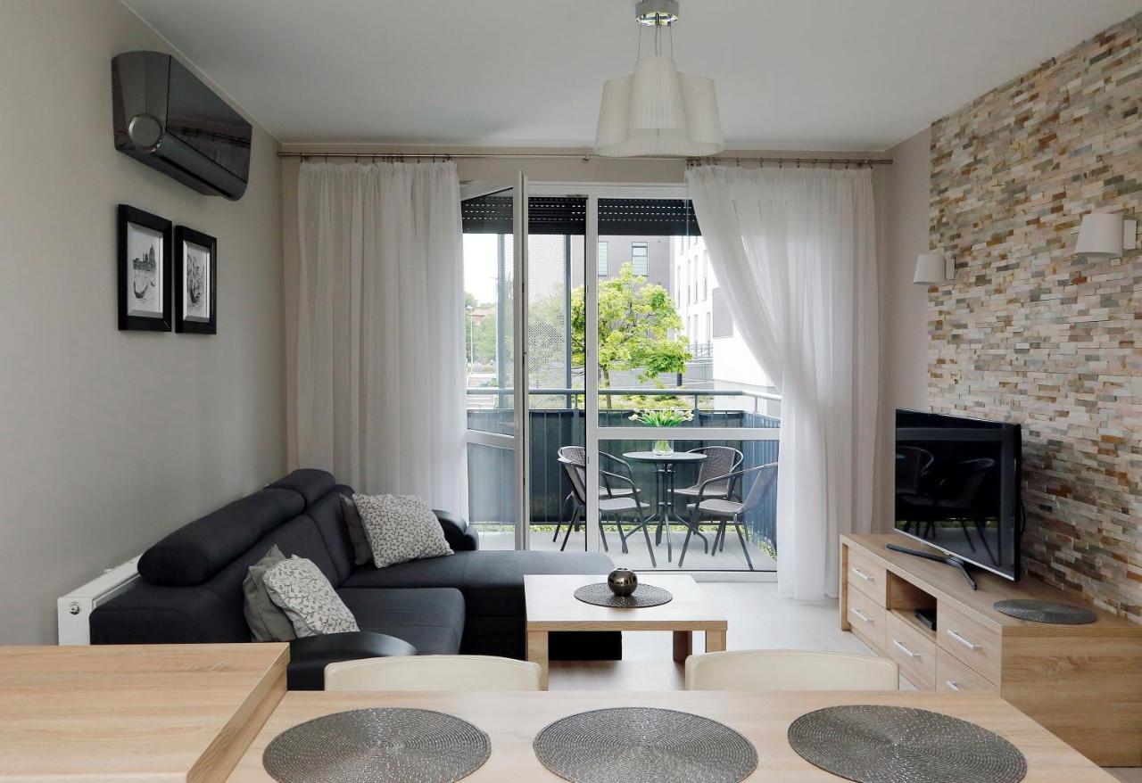Apartament Teresa W Uniejowie Buitenkant foto